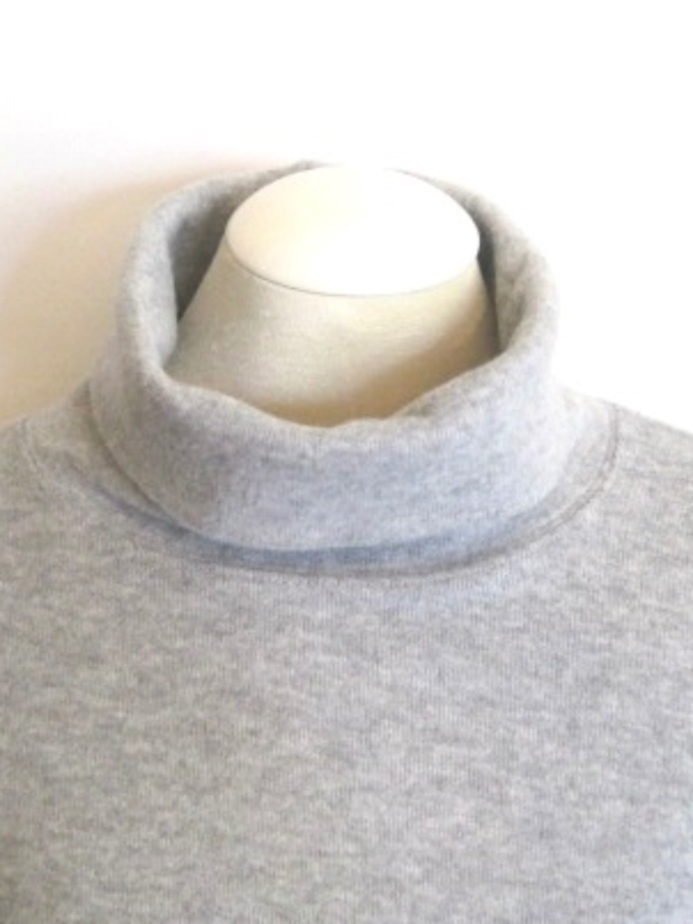 Babaton Rave Cropped Turtleneck - Picture 2 of 11